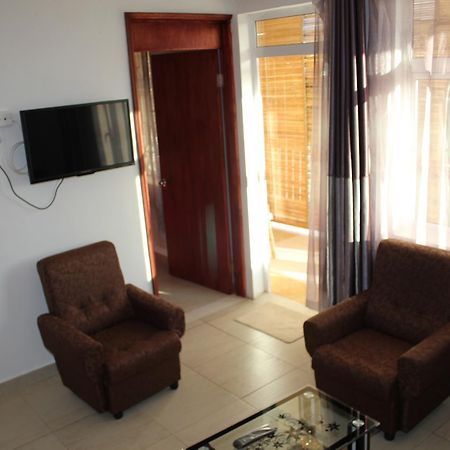 Bano Tourist Residence - 650 Meters From Grand Bay Beach Exterior photo